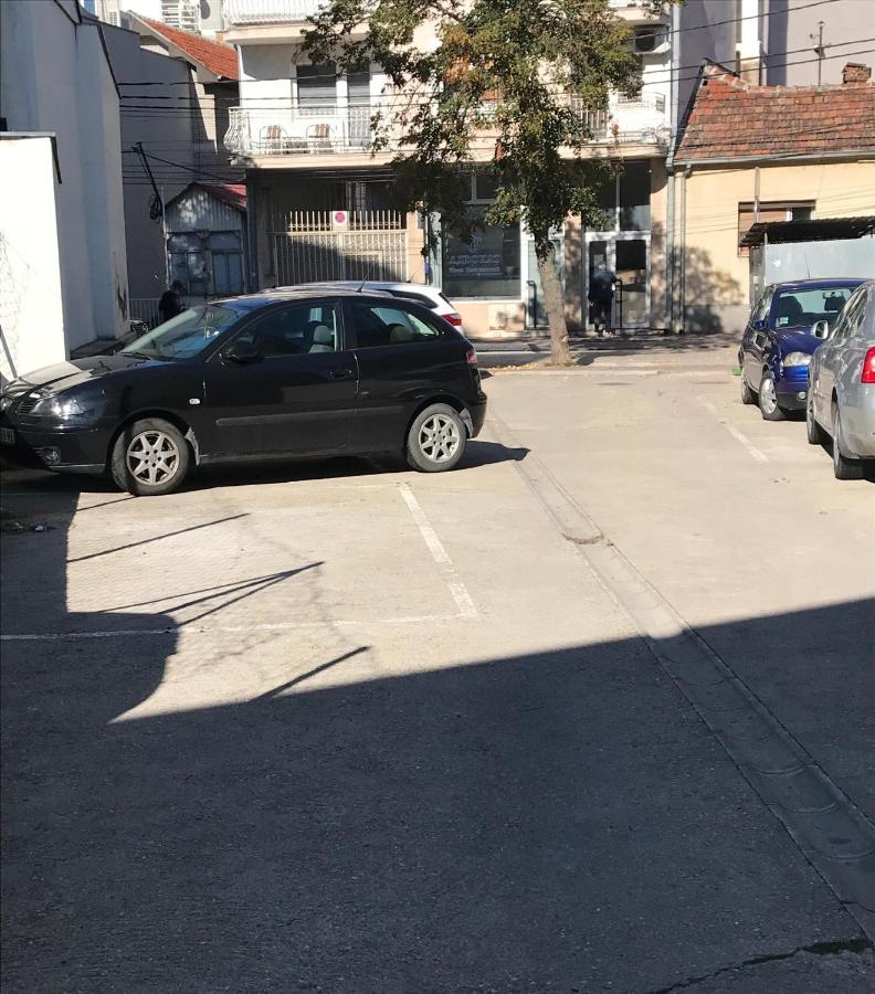 Belvedere Nis Bagian luar foto